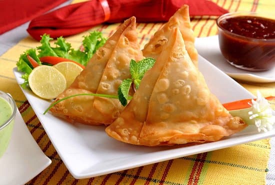 Vegetable Samosa