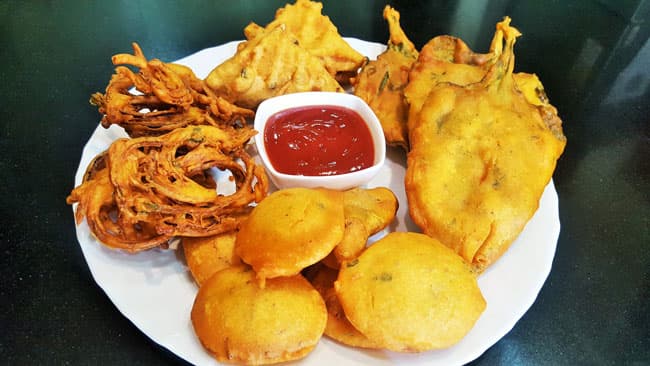 Mix Pakora Platter